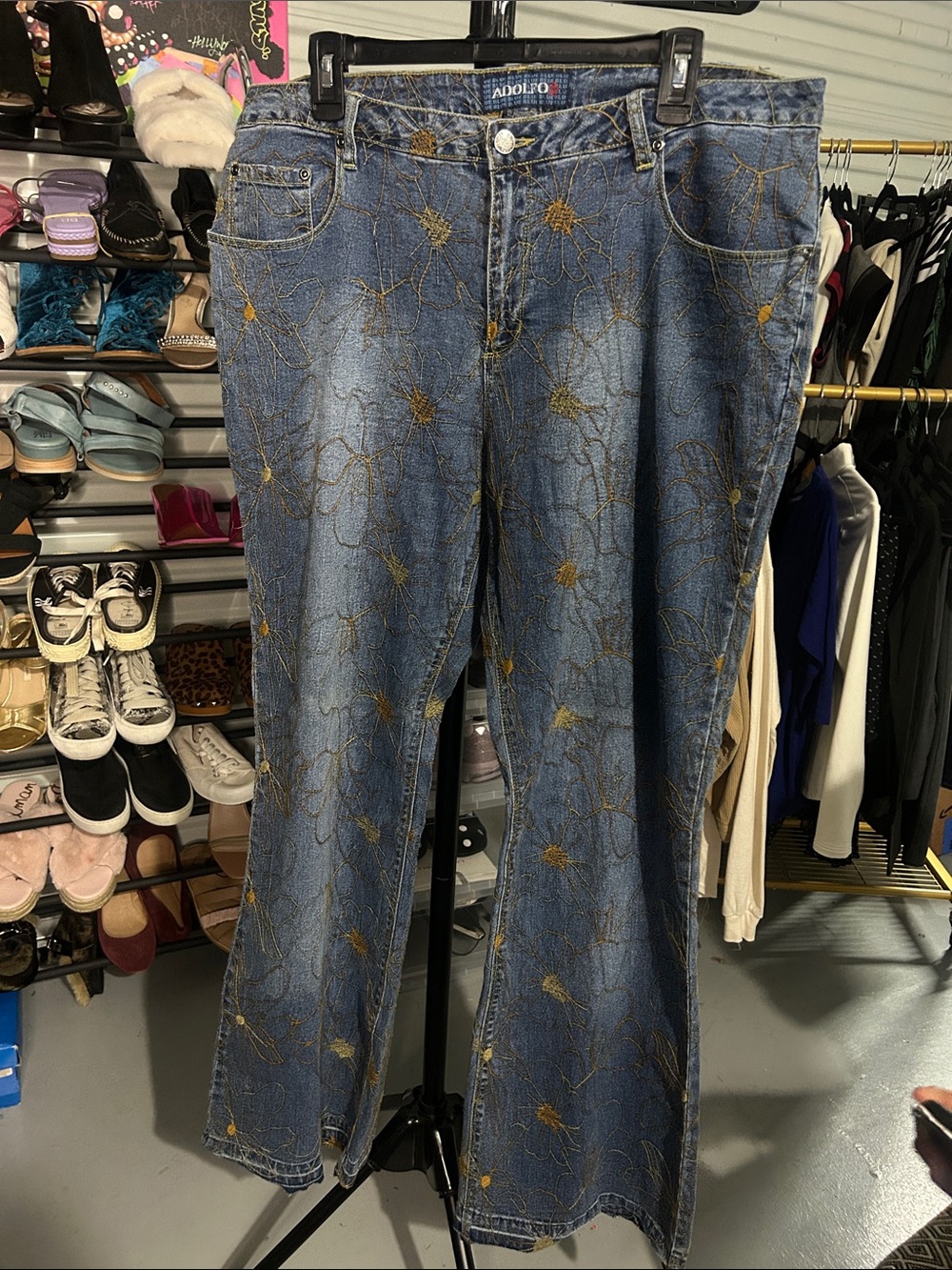 VTG Adolfo Blue Denim Wide-Leg Jeans with Gold Floral Embroidery plus size 16